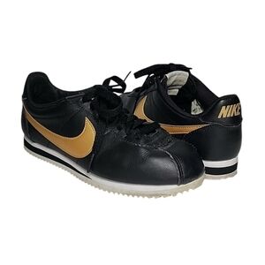 Nike id Cortez Womens Size 7 Shoes Black Gold Leather Low Top Sneaker 807471-012